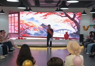 我区青年相亲大会上，刘植梅传递奋斗与幸福观 ——彰显公司培养与社会责任担当